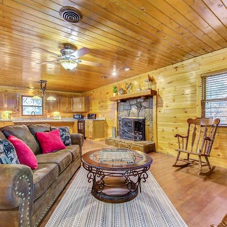 Country Oaks Cabin Villa Pigeon Forge Buitenkant foto