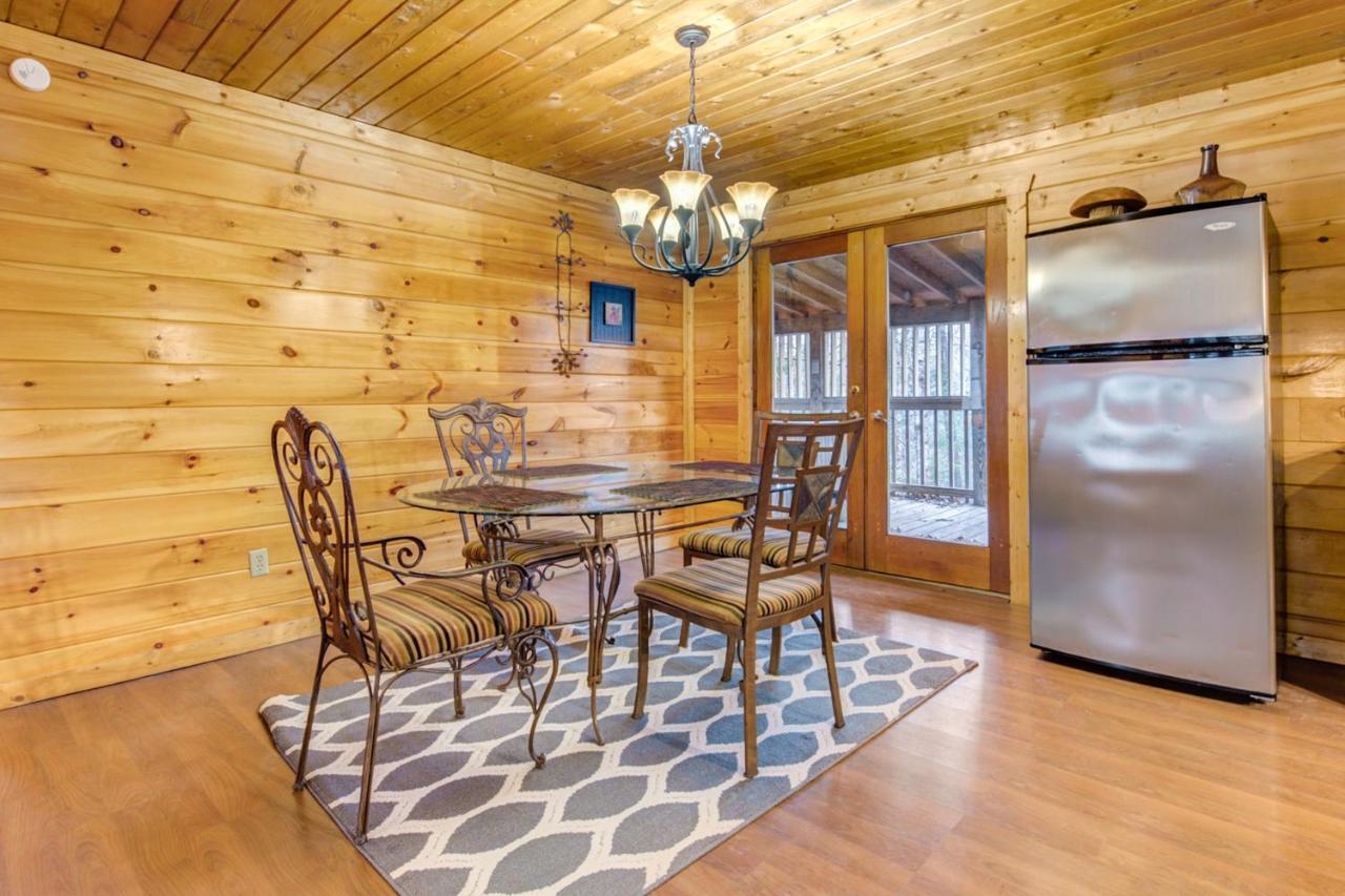Country Oaks Cabin Villa Pigeon Forge Buitenkant foto