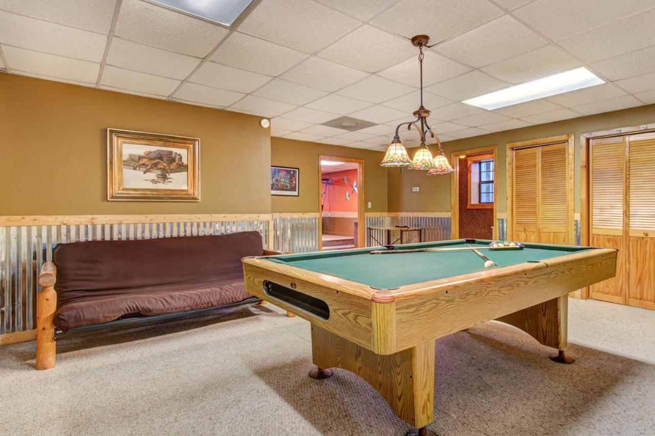 Country Oaks Cabin Villa Pigeon Forge Buitenkant foto