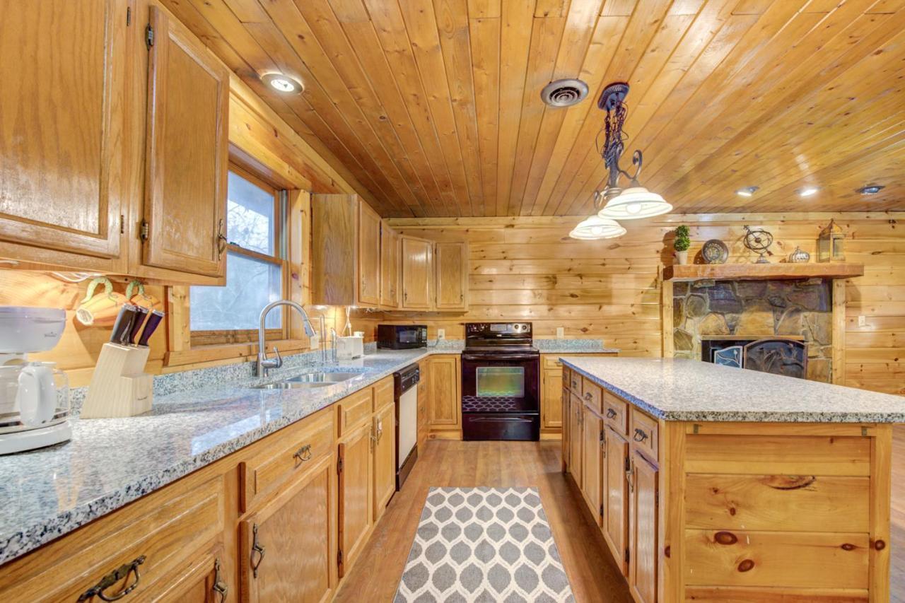 Country Oaks Cabin Villa Pigeon Forge Buitenkant foto